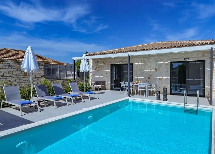 Villa Lea - Brand New Modern Villa! *